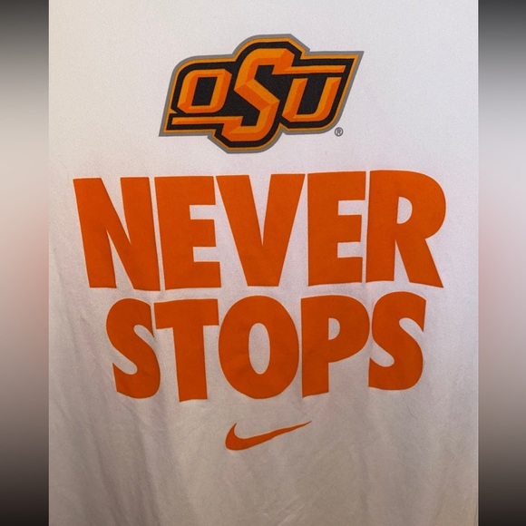 Like new! Nike Dri Fit Oklahoma State Shirt size XL - Picture 2 of 6
